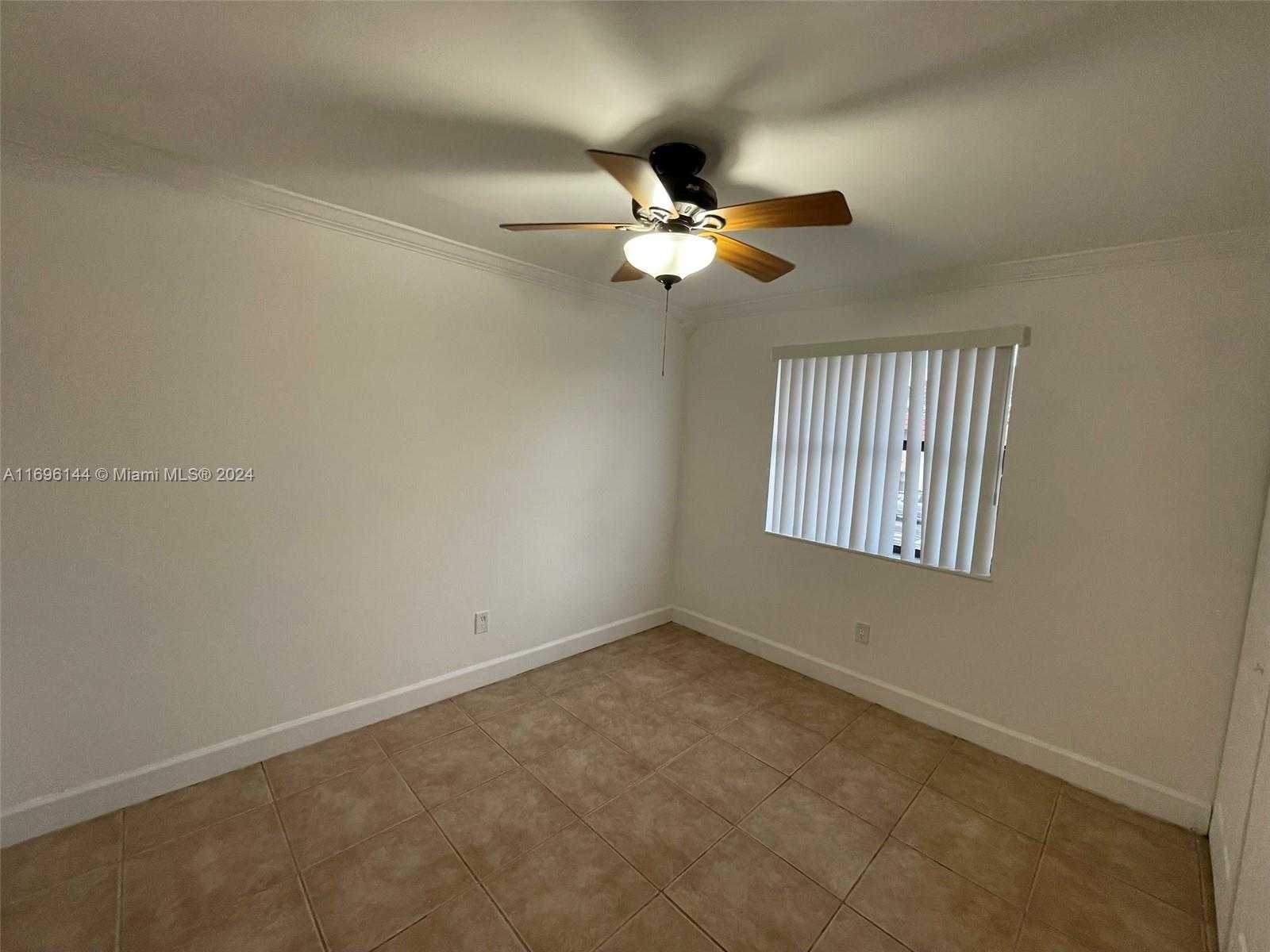Small Image of 14915 SOUTH WEST 104TH ST #20-24, Miami Number 27