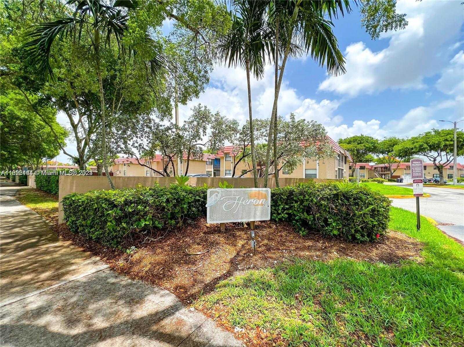 Small Image of 14915 SOUTH WEST 104TH ST #20-24, Miami Number 35