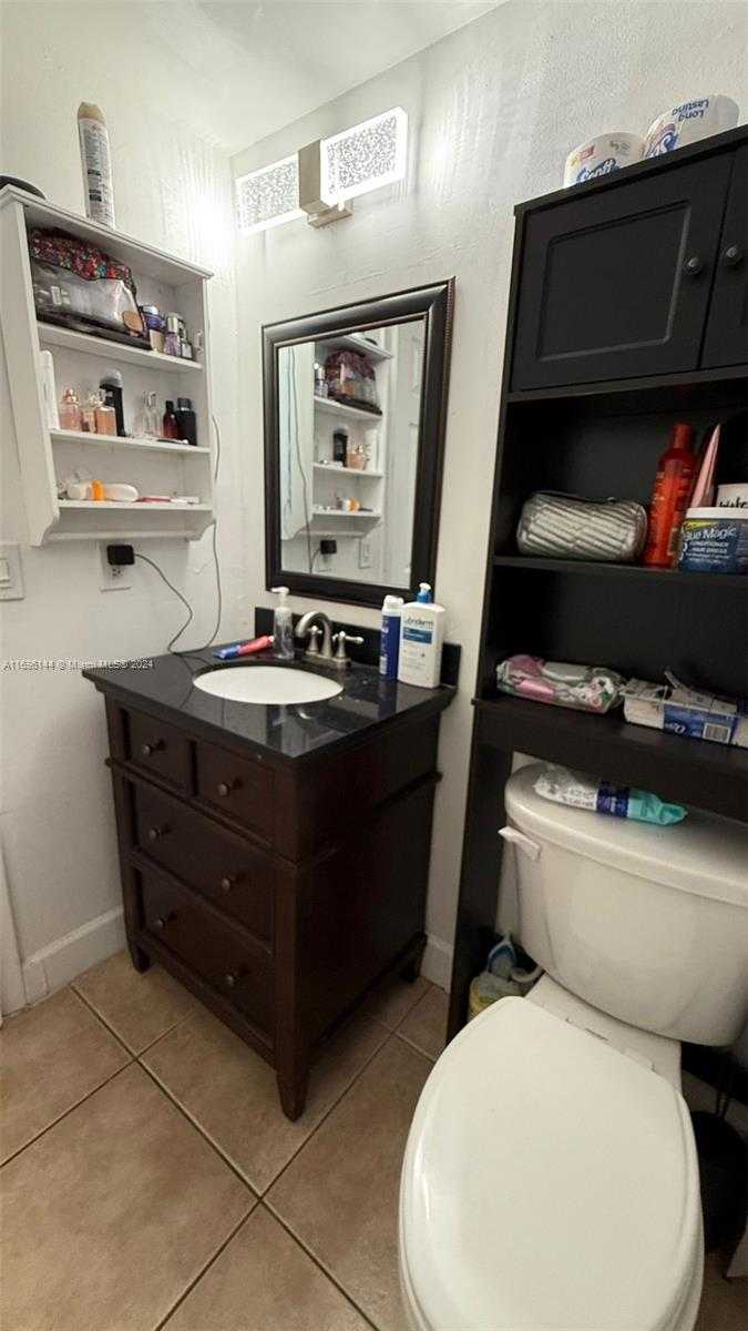 Small Image of 14915 SOUTH WEST 104TH ST #20-24, Miami Number 8