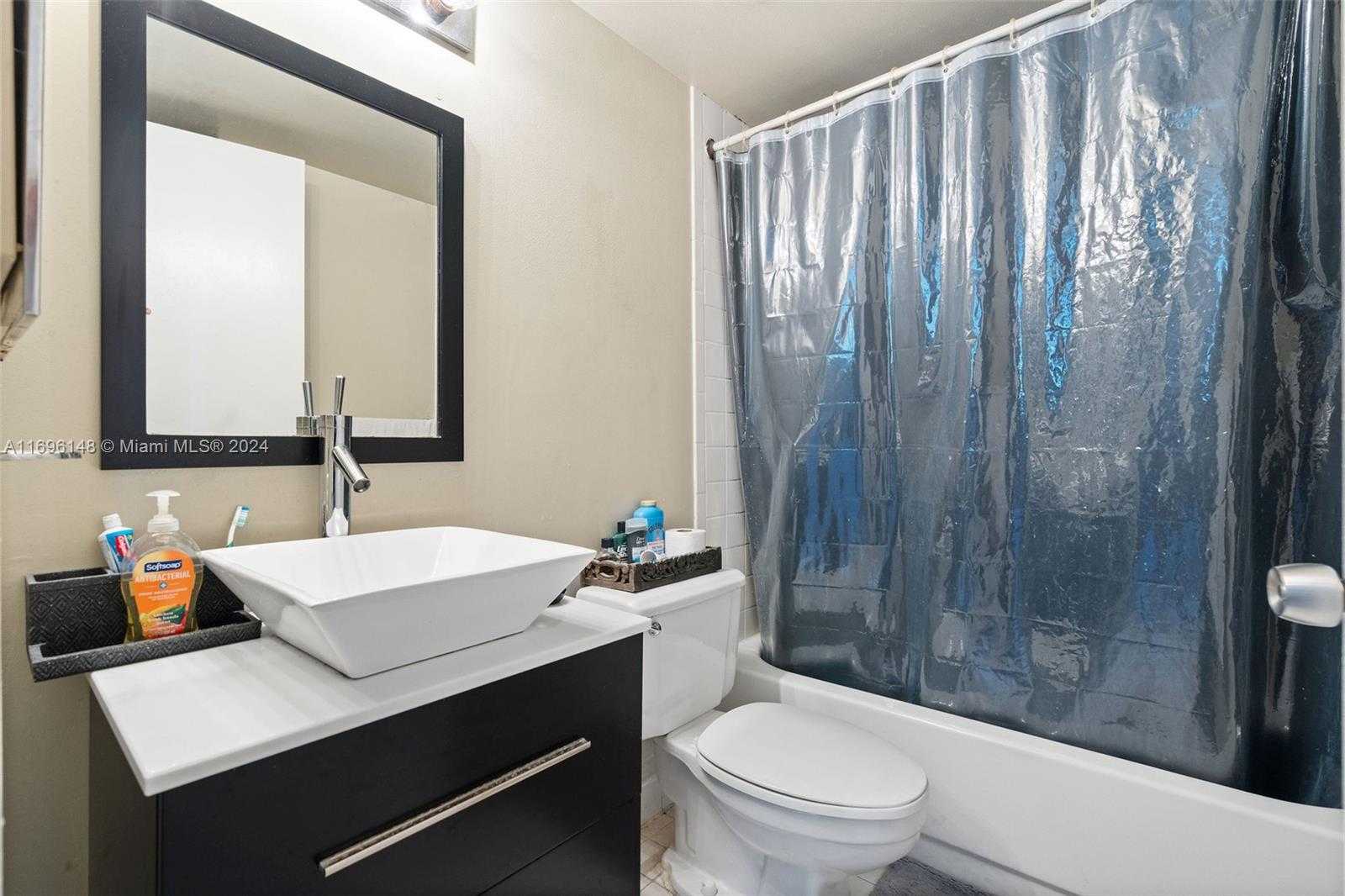 Small Image of 800 NORTH MIAMI AVE #E-209, Miami Number 12