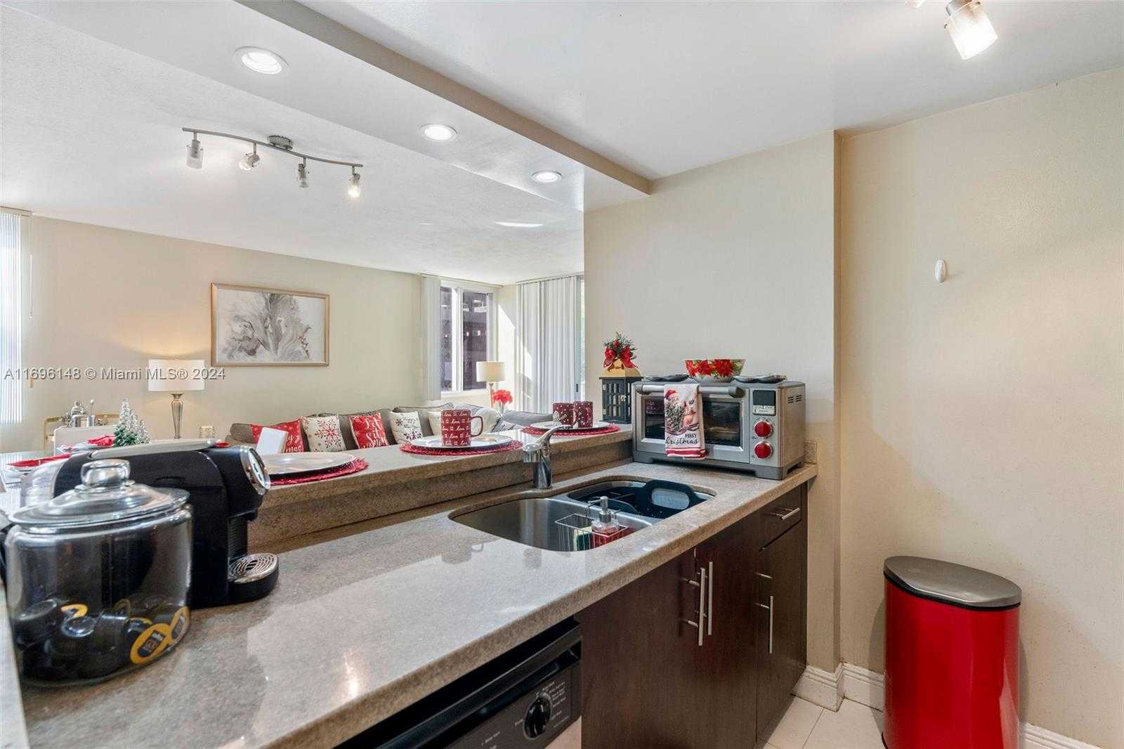 Small Image of 800 NORTH MIAMI AVE #E-209, Miami Number 18