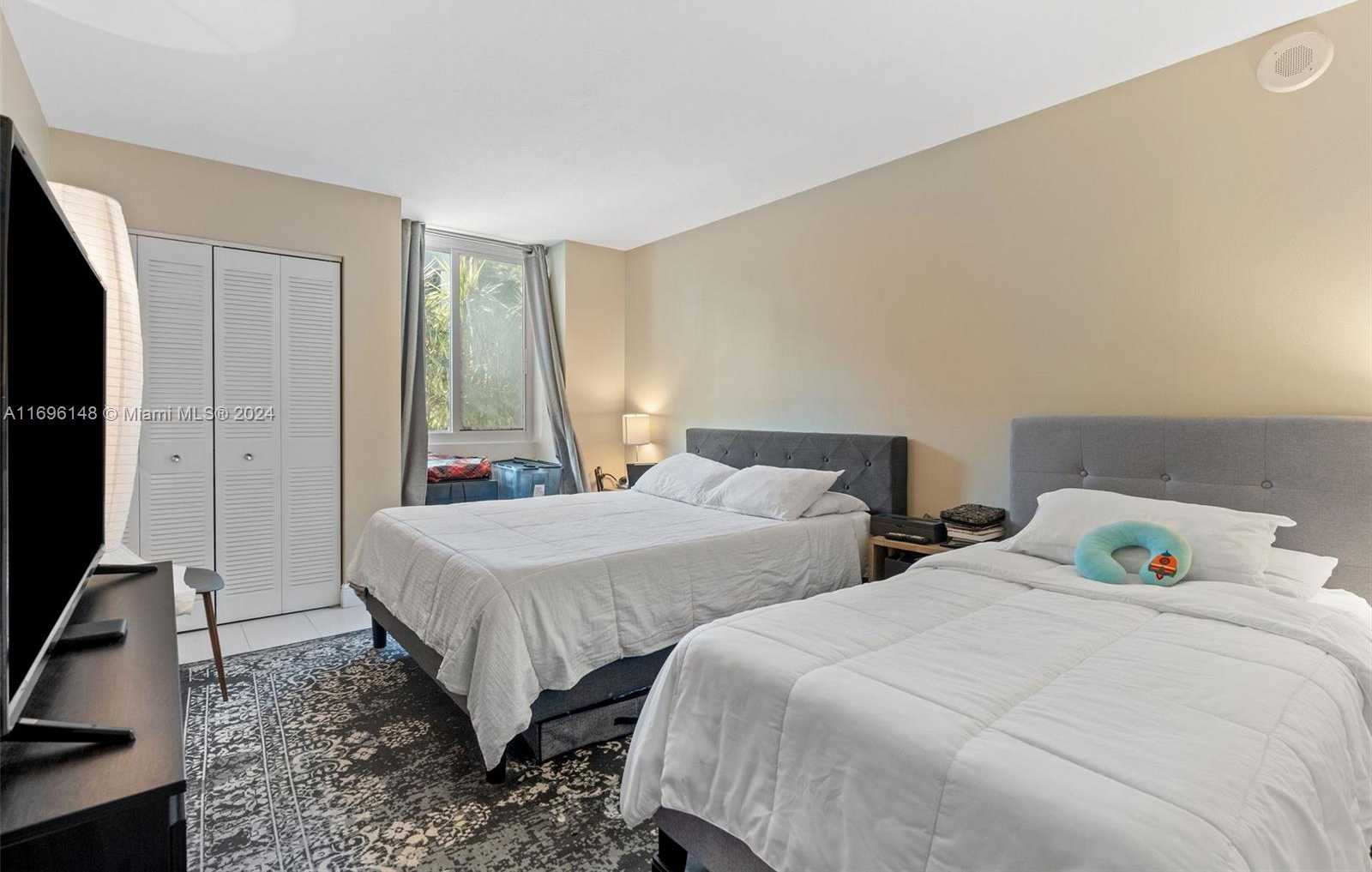 Small Image of 800 NORTH MIAMI AVE #E-209, Miami Number 25