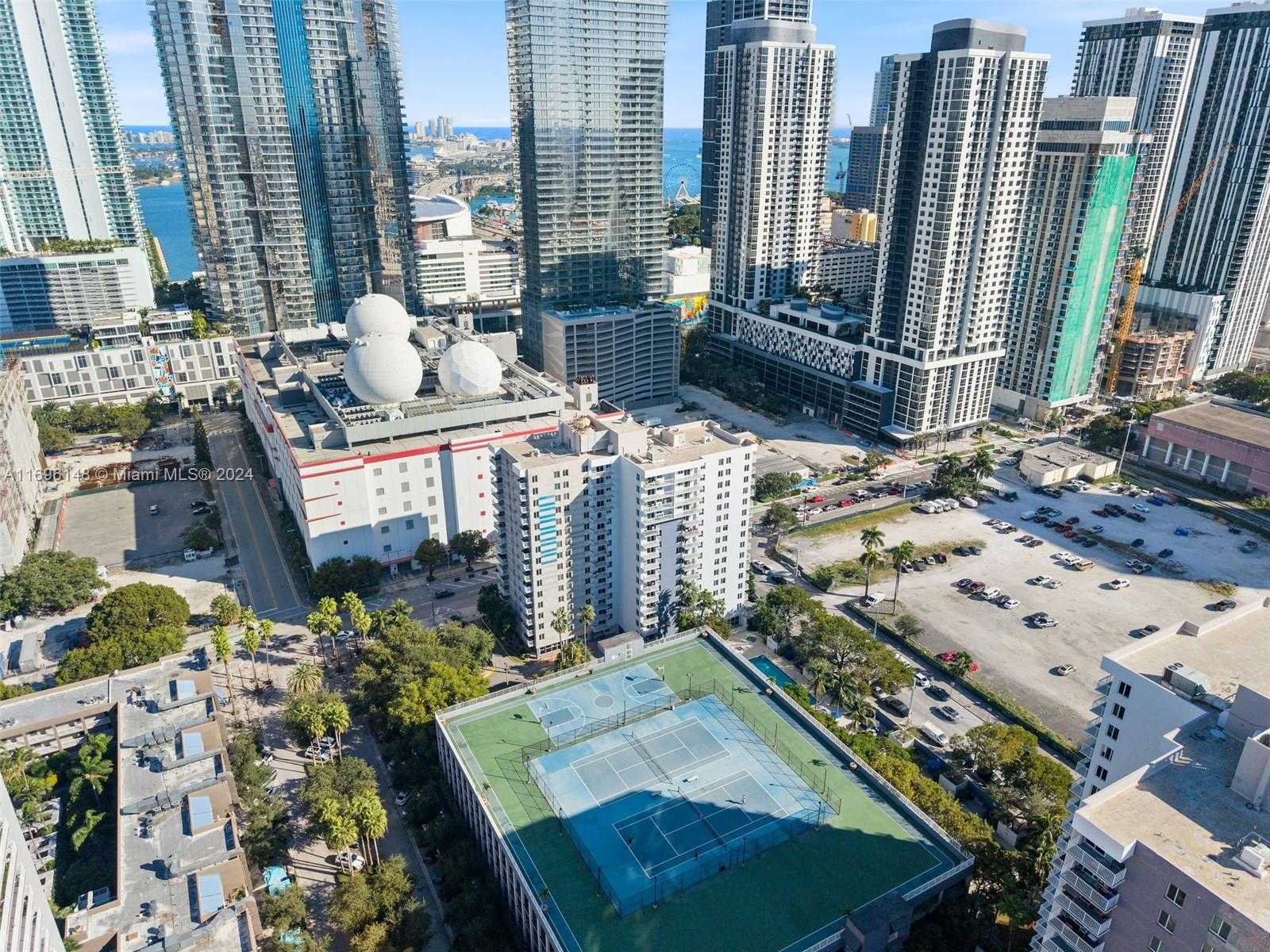 Small Image of 800 NORTH MIAMI AVE #E-209, Miami Number 4
