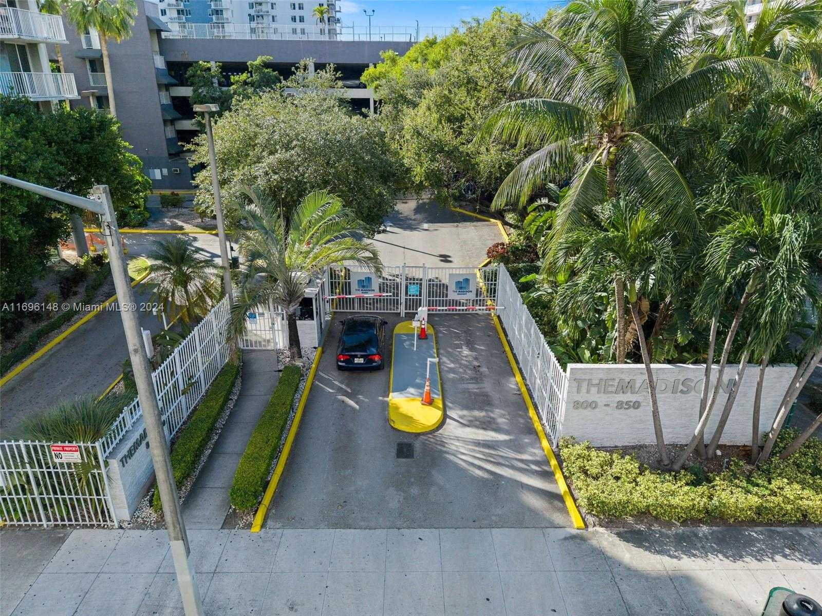 Small Image of 800 NORTH MIAMI AVE #E-209, Miami Number 7