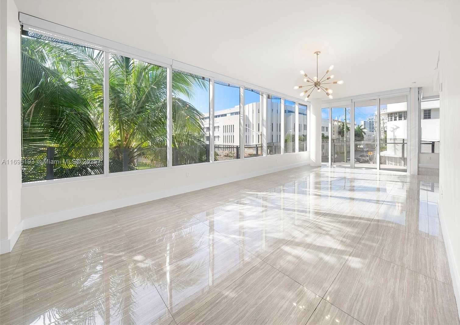 Small Image of 2100 PARK AVE #207, Miami Beach Number 13