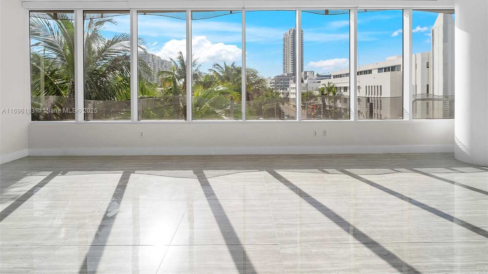 Small Image of 2100 PARK AVE #207, Miami Beach Number 19