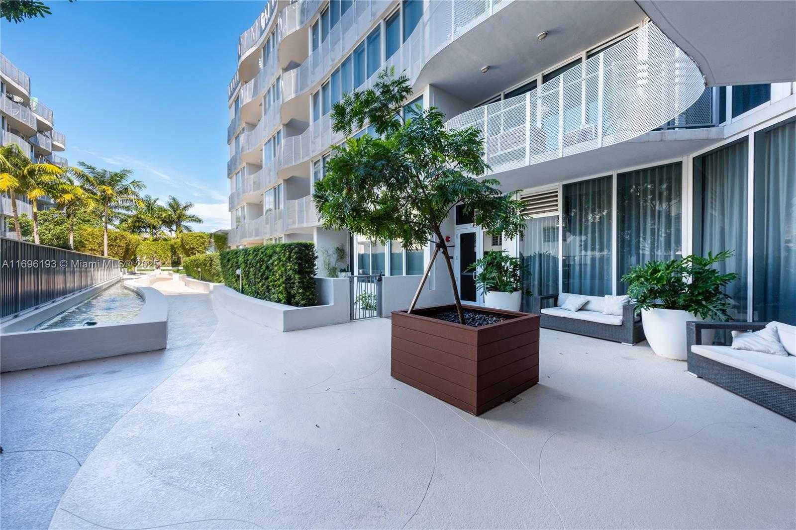 Small Image of 2100 PARK AVE #207, Miami Beach Number 41