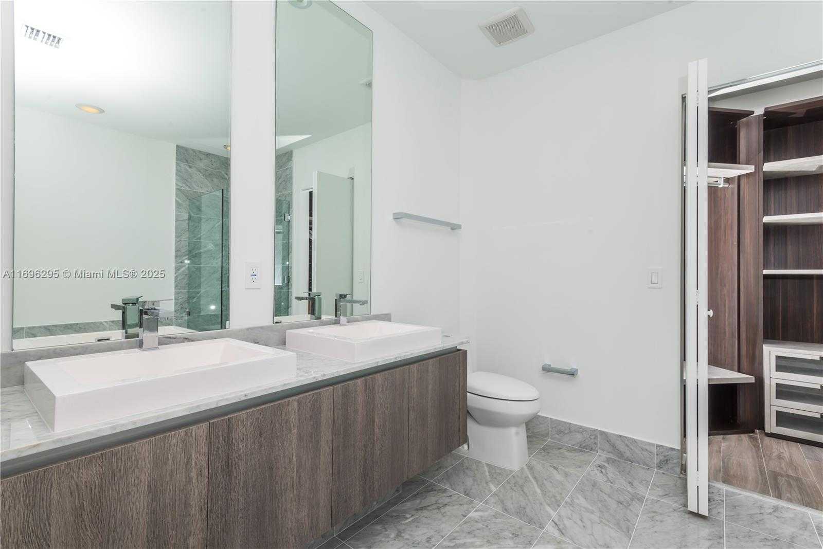 Small Image of 801 SOUTH MIAMI AVE #5005, Miami Number 12