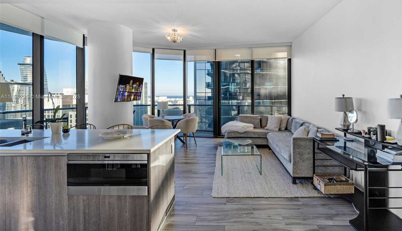 Small Image of 801 SOUTH MIAMI AVE #5005, Miami Number 2