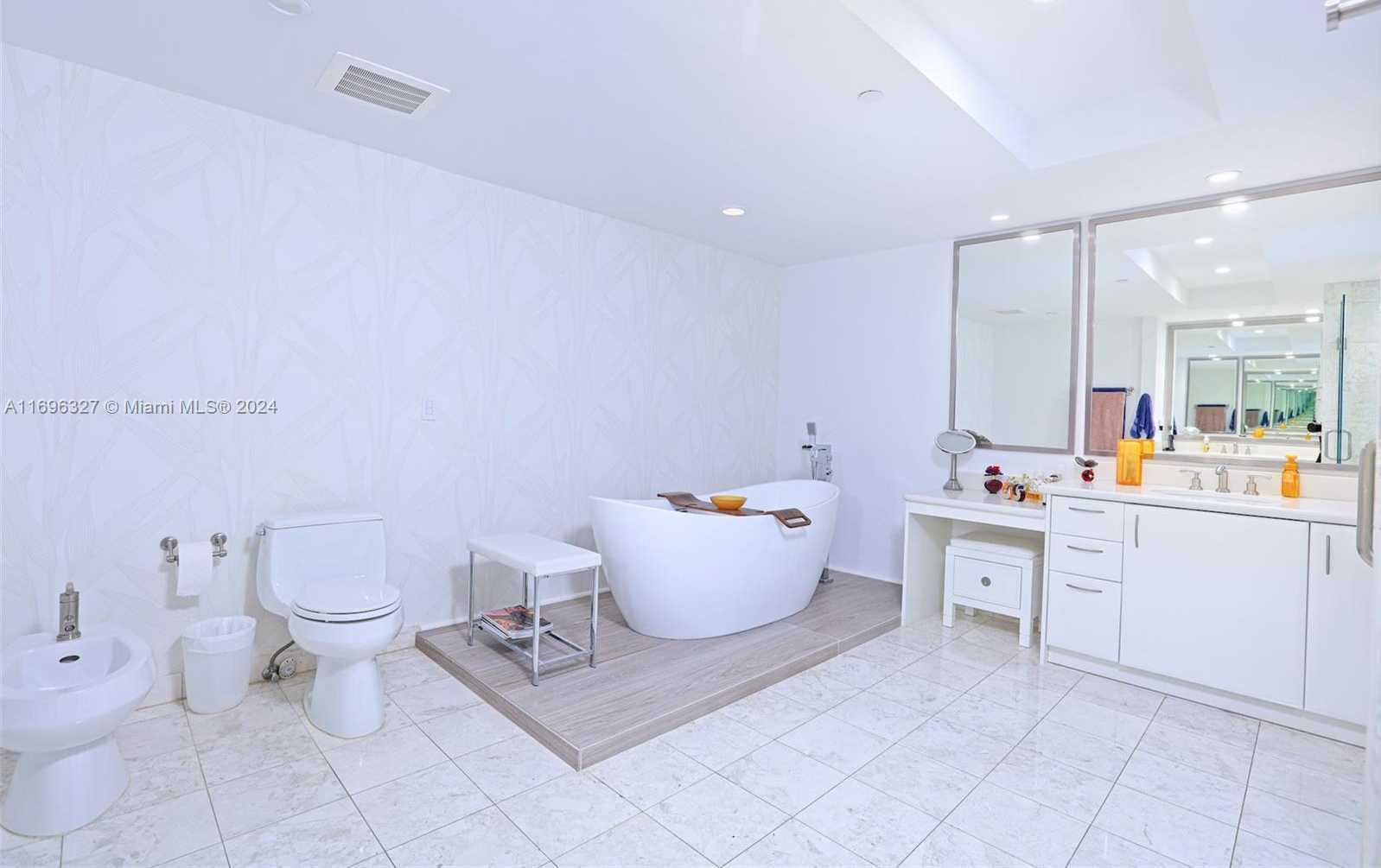 Small Image of 1331 BRICKELL BAY DR #4001, Miami Number 10