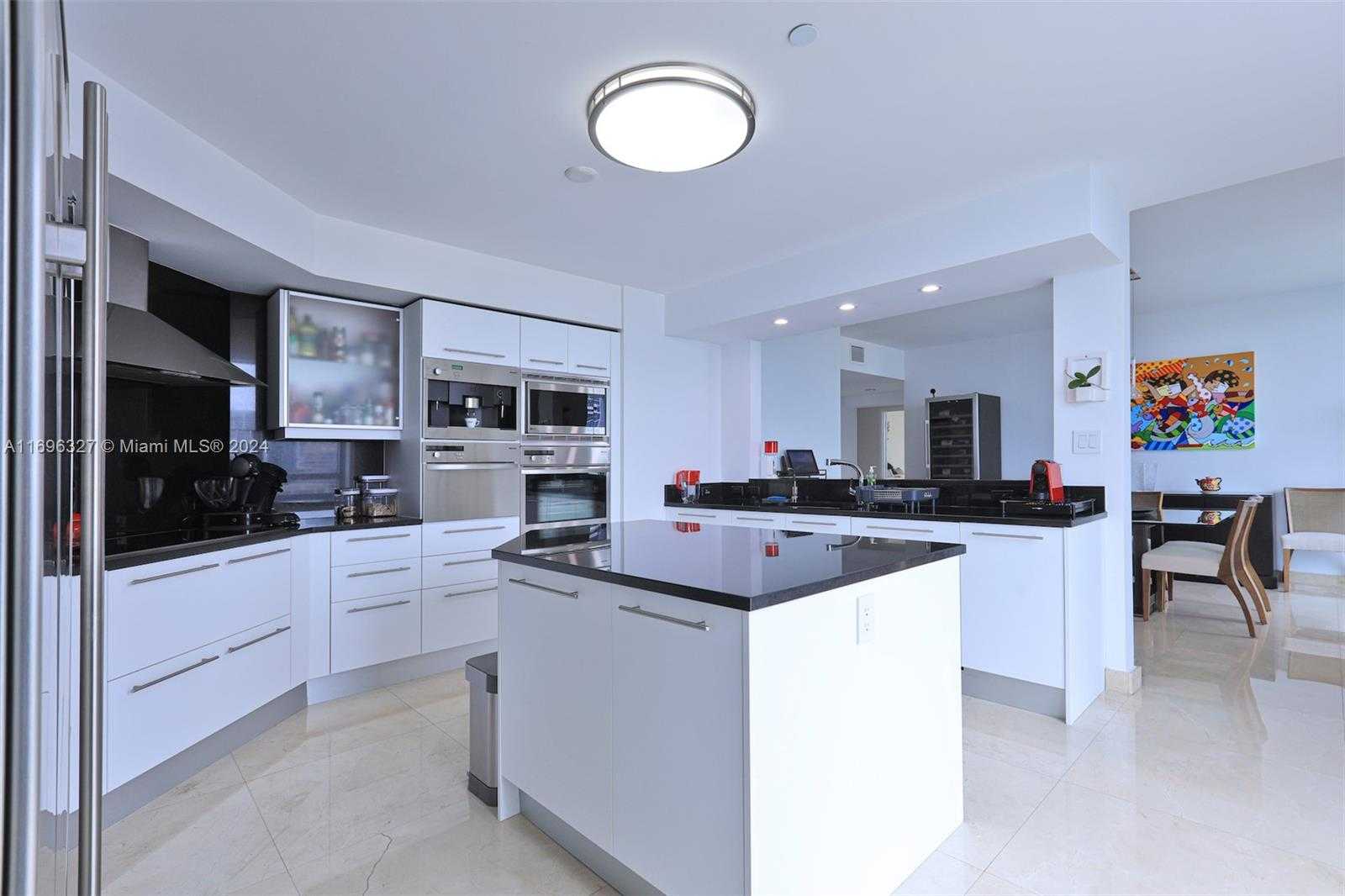 Small Image of 1331 BRICKELL BAY DR #4001, Miami Number 14