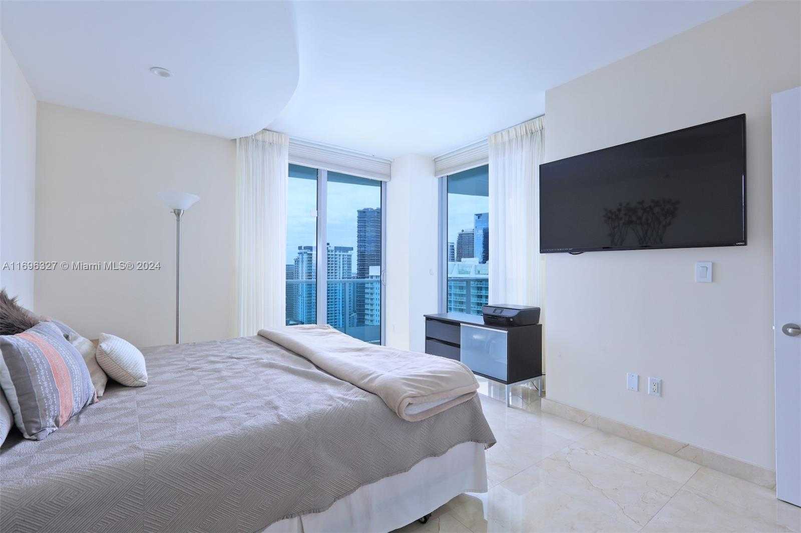 Small Image of 1331 BRICKELL BAY DR #4001, Miami Number 20