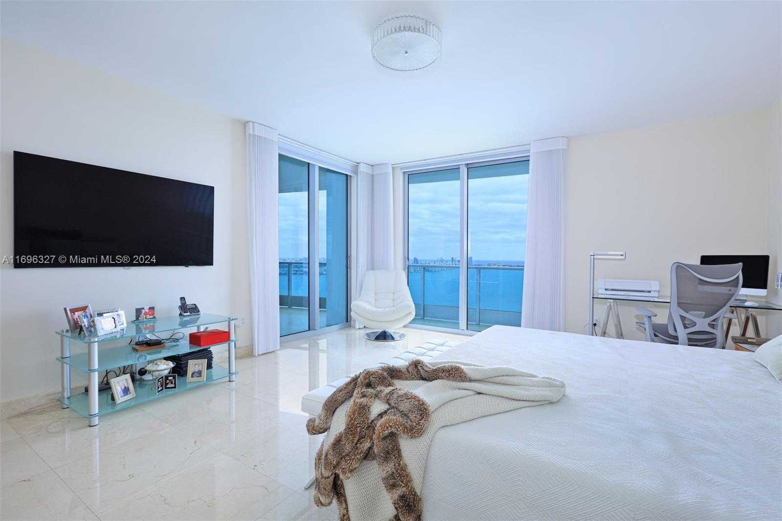 Small Image of 1331 BRICKELL BAY DR #4001, Miami Number 6
