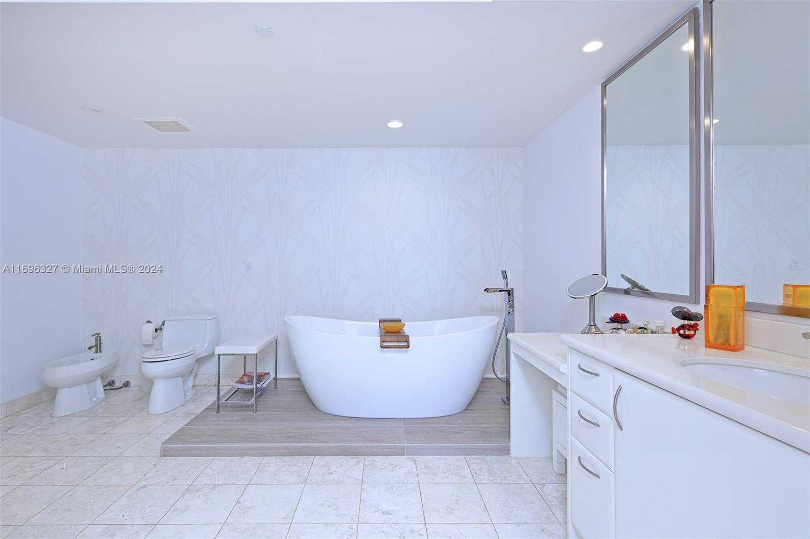 Small Image of 1331 BRICKELL BAY DR #4001, Miami Number 9