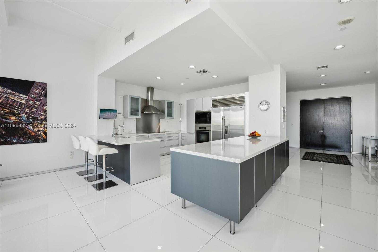 Small Image of 201 AQUA AVE #801, Miami Beach Number 19