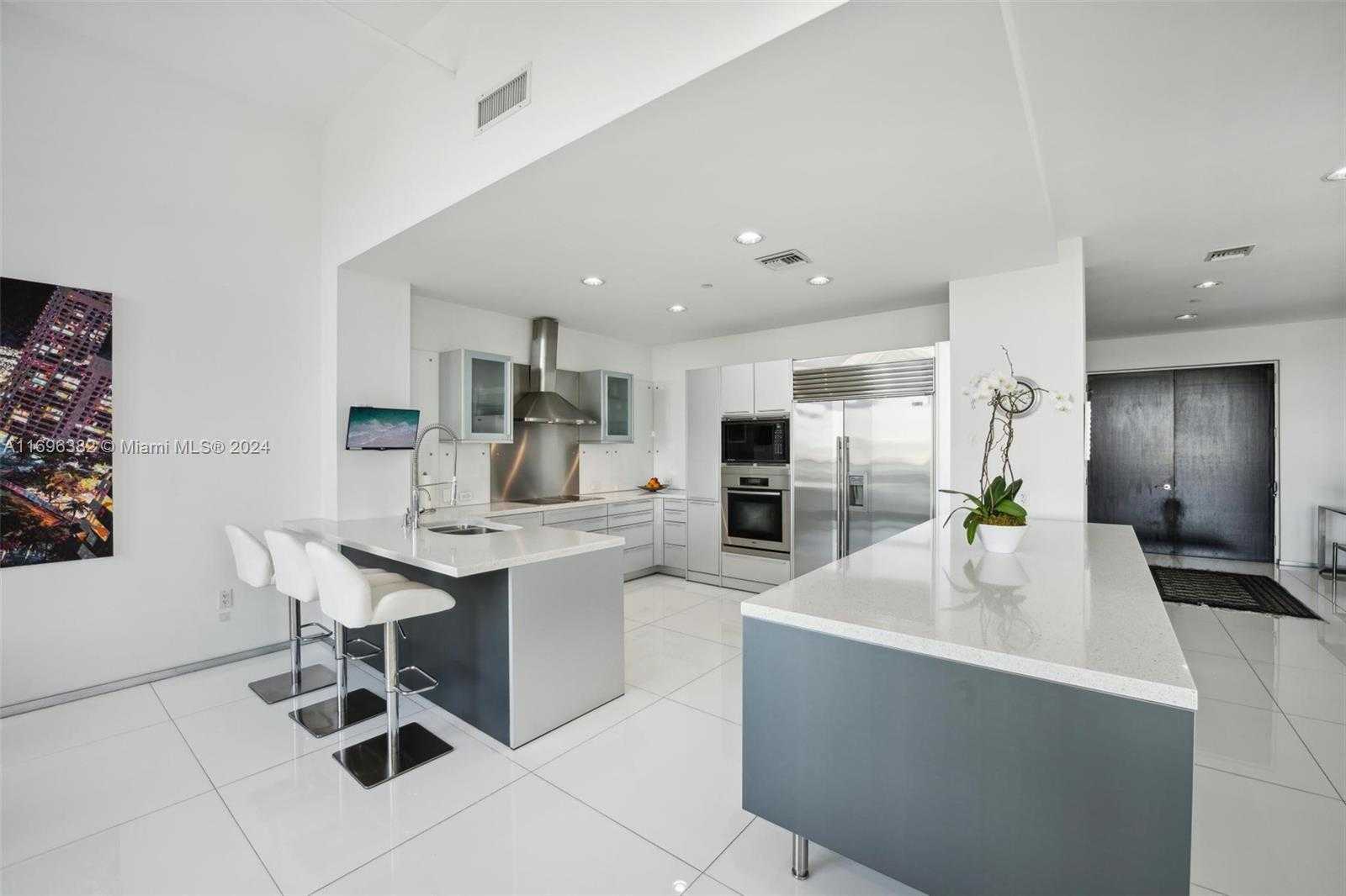 Small Image of 201 AQUA AVE #801, Miami Beach Number 26