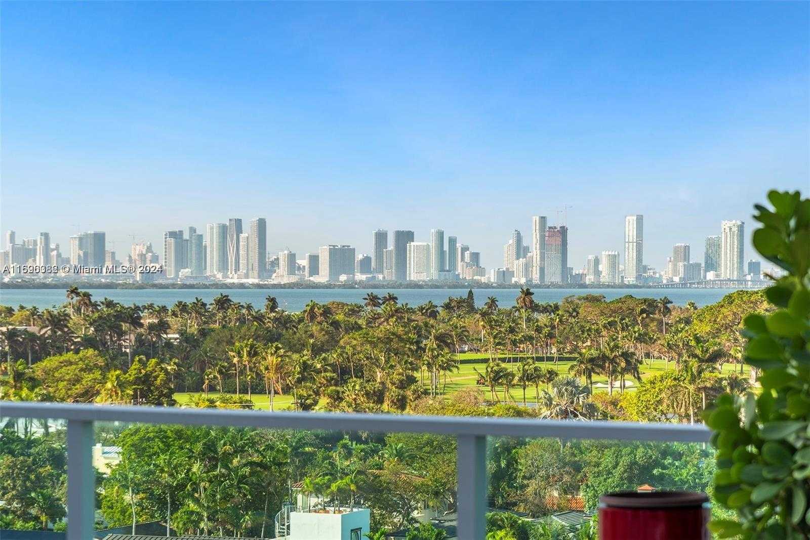 Small Image of 201 AQUA AVE #801, Miami Beach Number 3