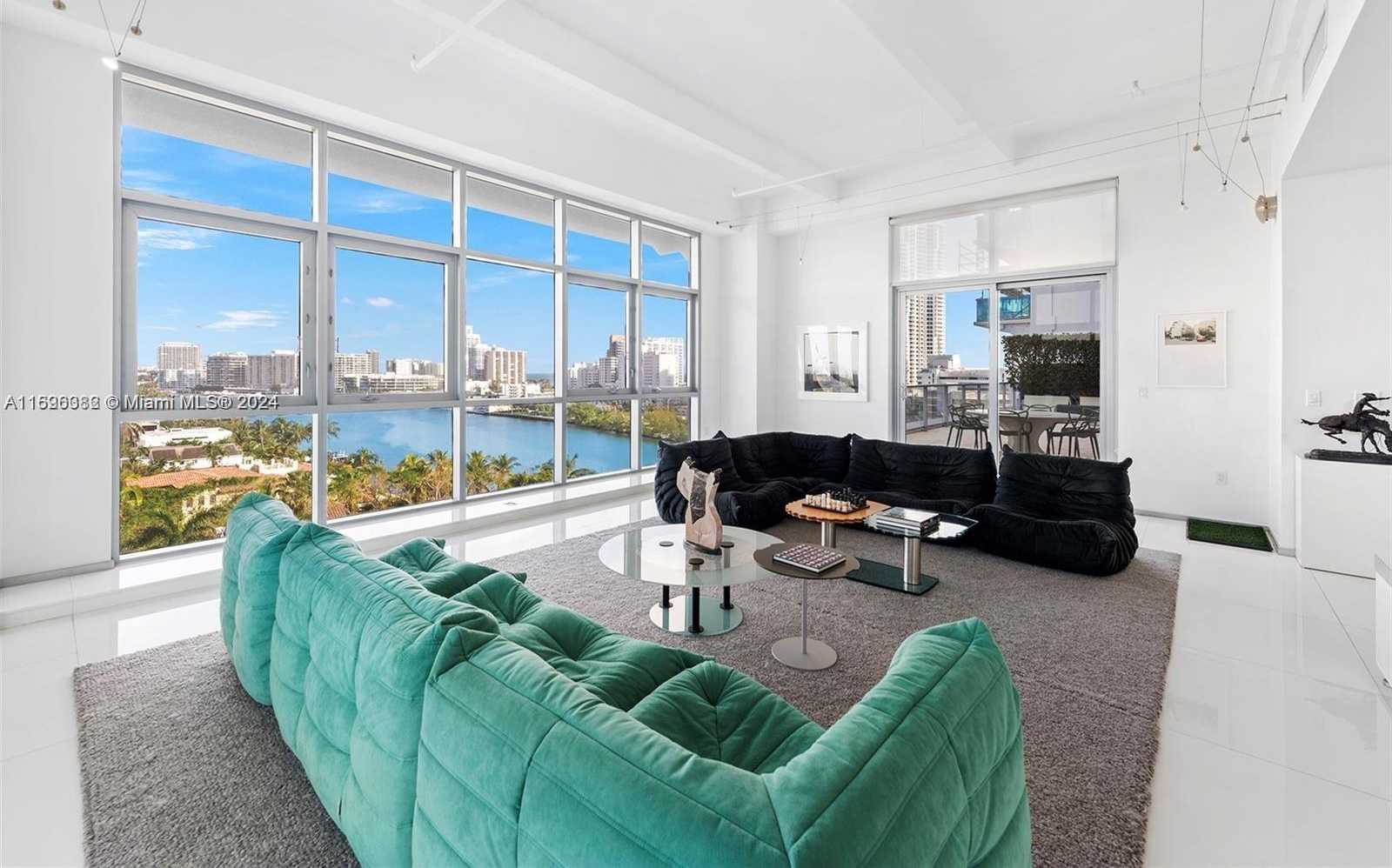Small Image of 201 AQUA AVE #801, Miami Beach Number 64