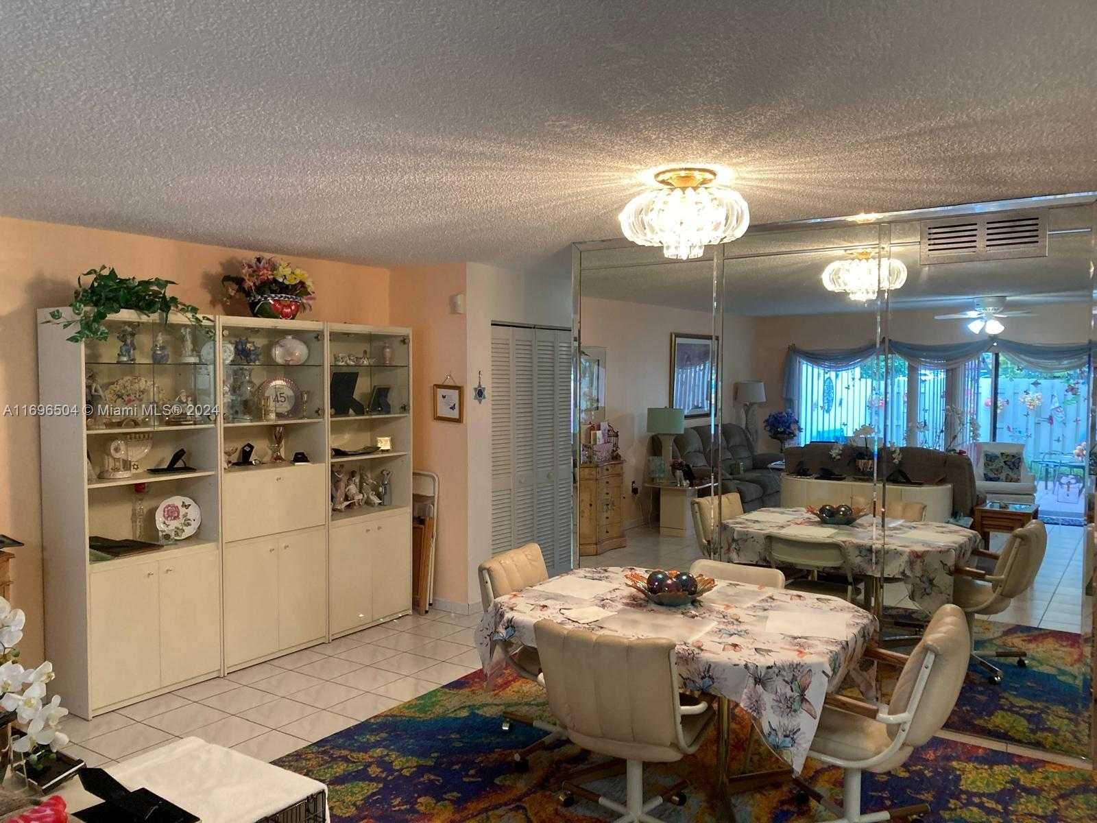 Small Image of 8124 SOUTH WEST 81ST TER, Miami Number 14