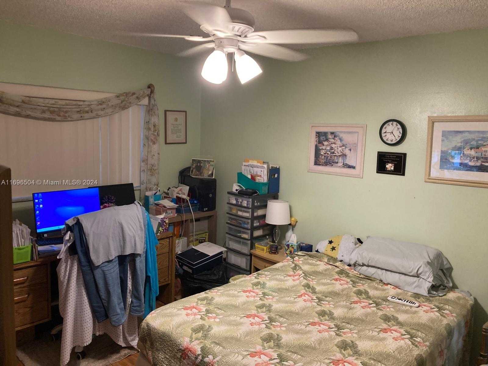 Small Image of 8124 SOUTH WEST 81ST TER, Miami Number 28