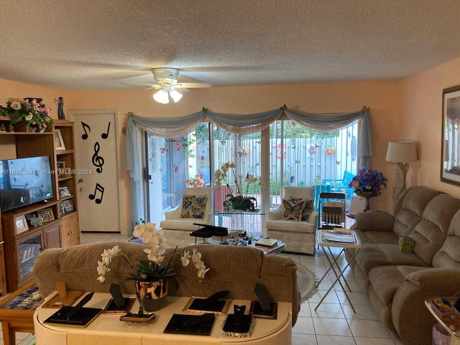 Small Image of 8124 SOUTH WEST 81ST TER, Miami Number 8