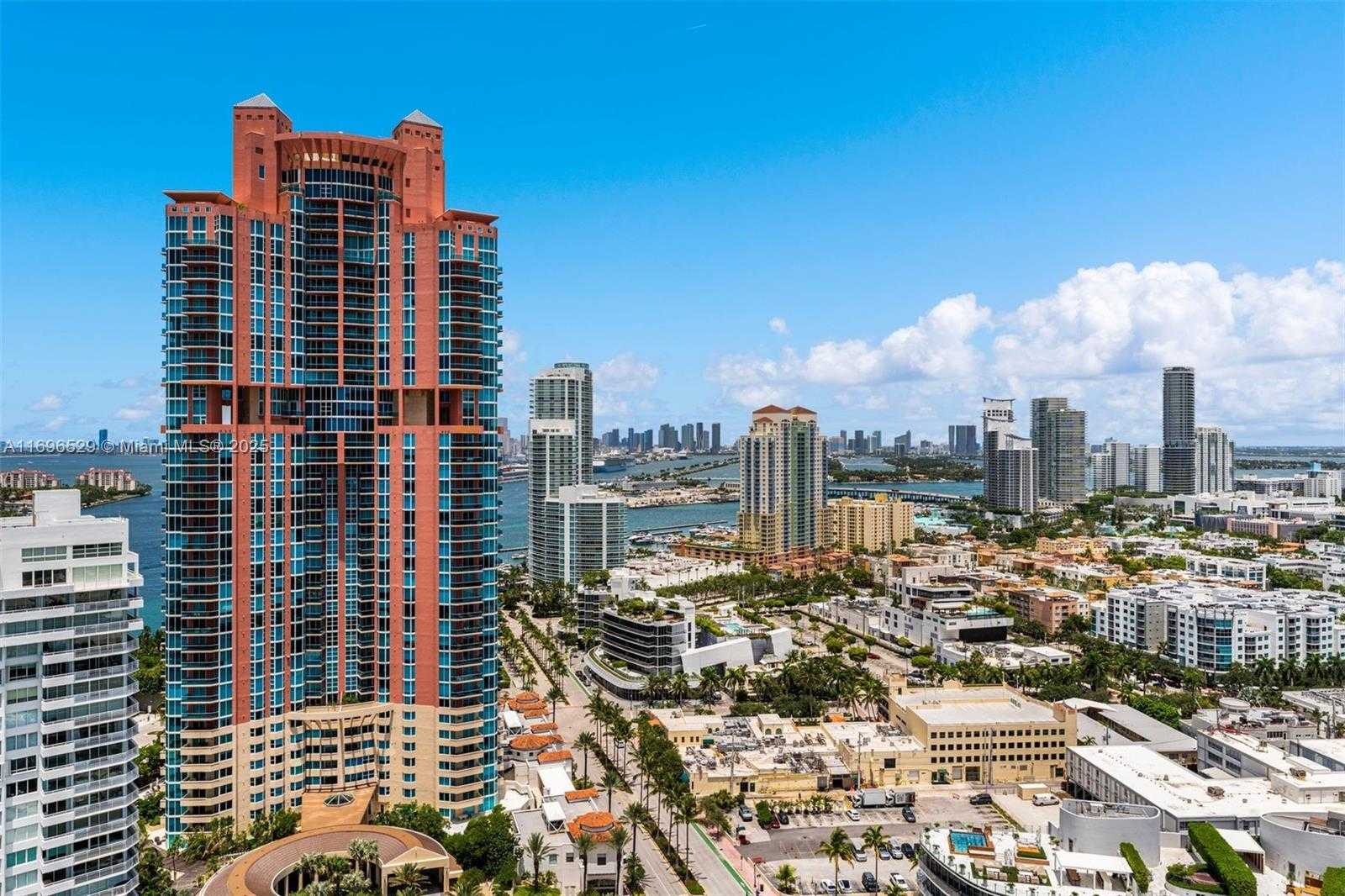 Small Image of 50 SOUTH POINTE DR #2703, Miami Beach Number 29
