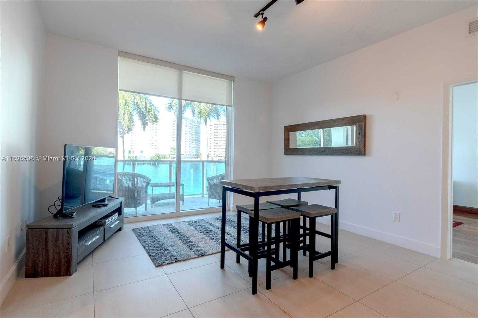 Small Image of 1945 SOUTH OCEAN DR #M5, Hallandale Beach Number 19