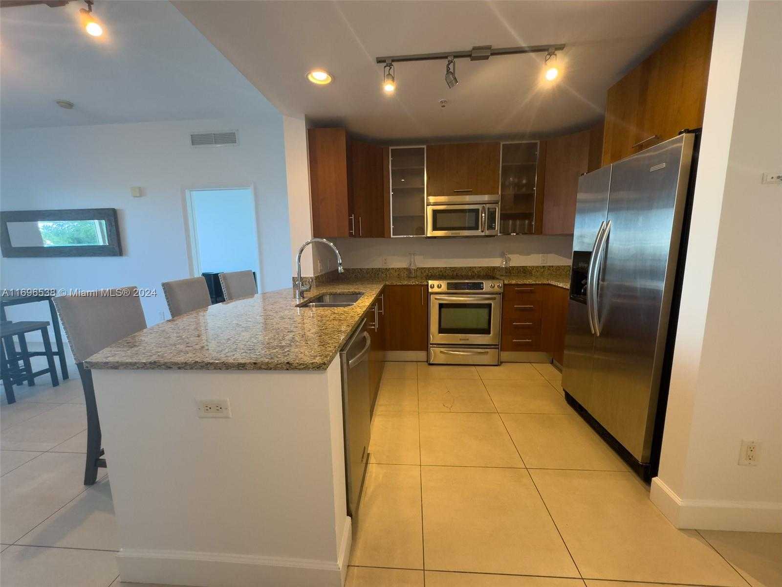 Small Image of 1945 SOUTH OCEAN DR #M5, Hallandale Beach Number 26