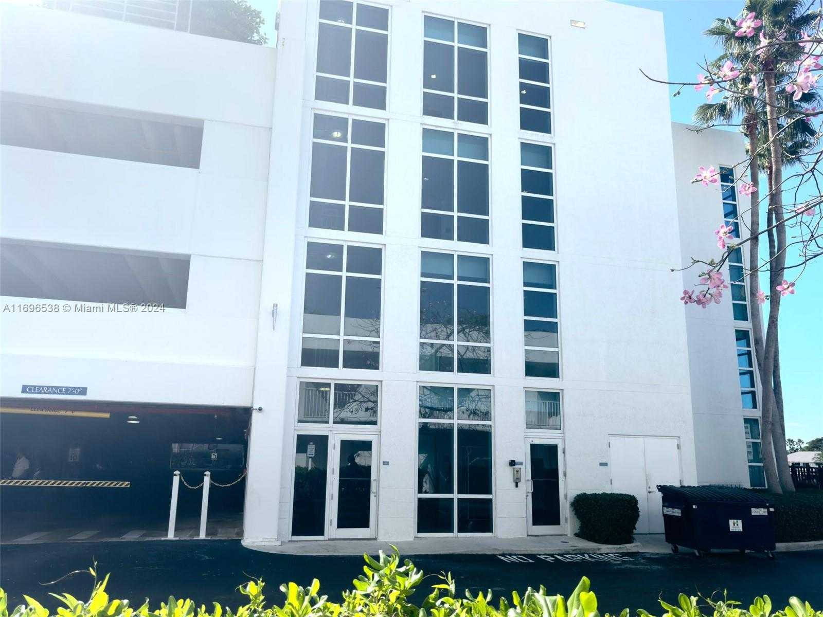 Small Image of 1945 SOUTH OCEAN DR #M5, Hallandale Beach Number 29