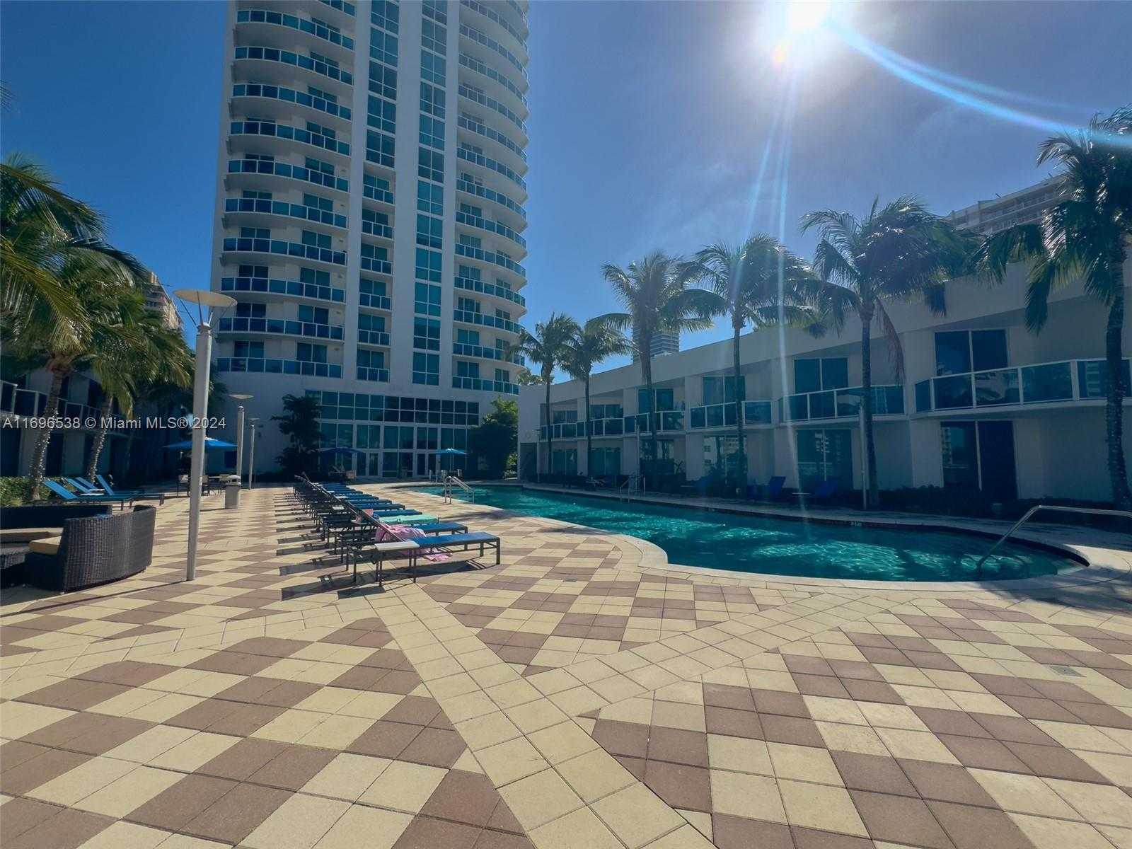Small Image of 1945 SOUTH OCEAN DR #M5, Hallandale Beach Number 31