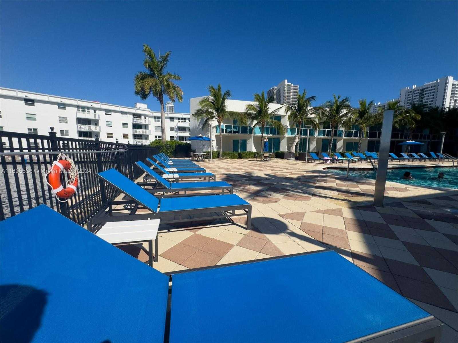 Small Image of 1945 SOUTH OCEAN DR #M5, Hallandale Beach Number 35