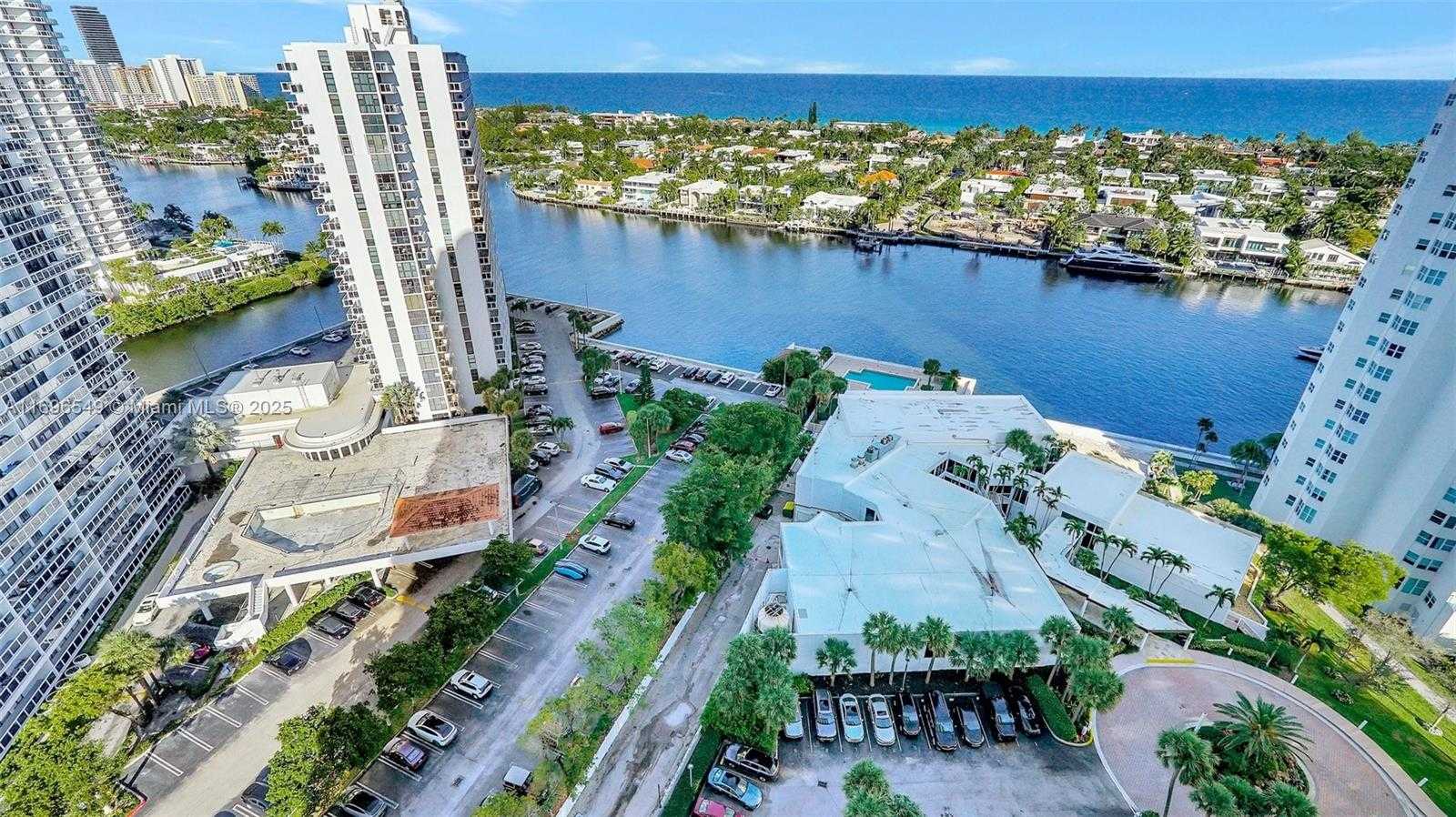 Small Image of 20281 EAST COUNTRY CLUB DR #1904, Aventura Number 15