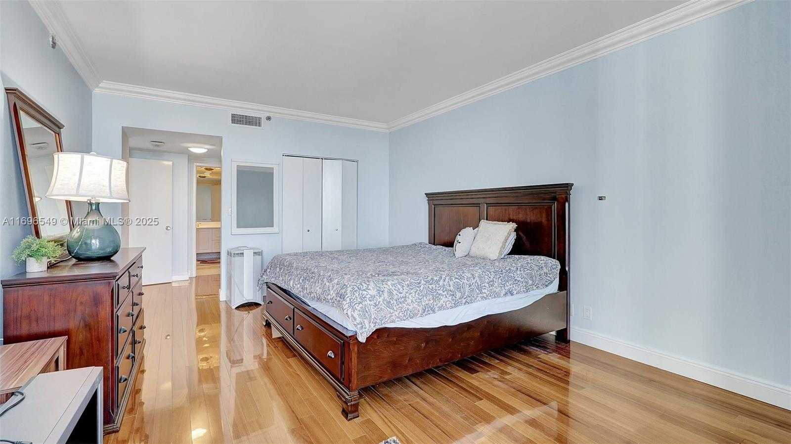 Small Image of 20281 EAST COUNTRY CLUB DR #1904, Aventura Number 23