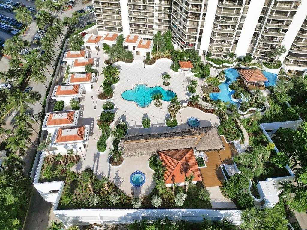 Small Image of 20281 EAST COUNTRY CLUB DR #1904, Aventura Number 39