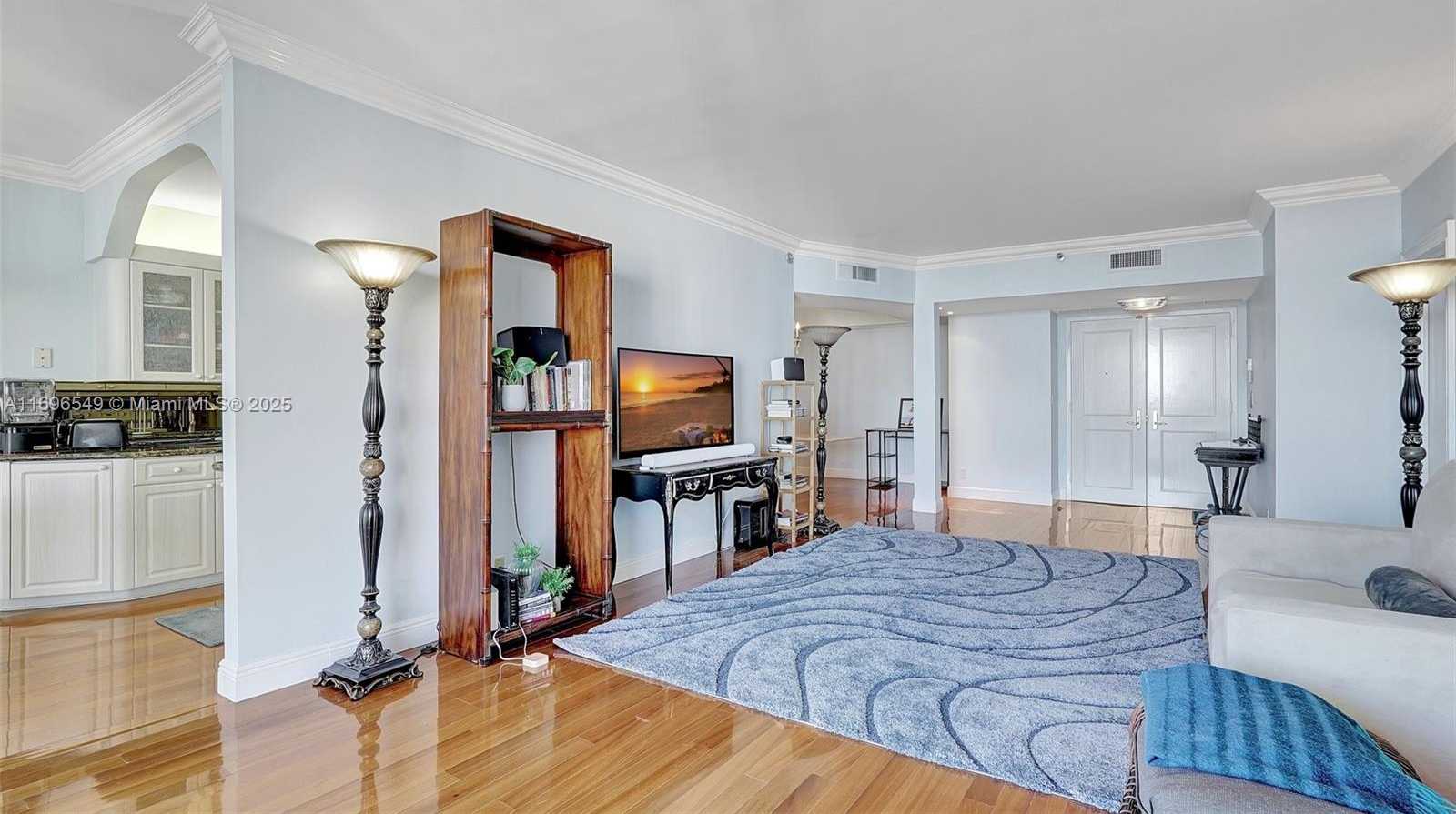 Small Image of 20281 EAST COUNTRY CLUB DR #1904, Aventura Number 4