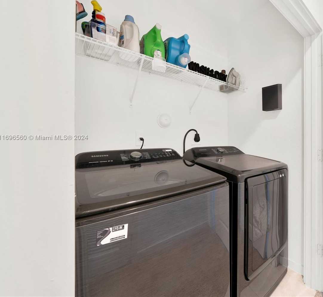 Small Image of 1707 SOUTH EAST 9TH TER, Homestead Number 26