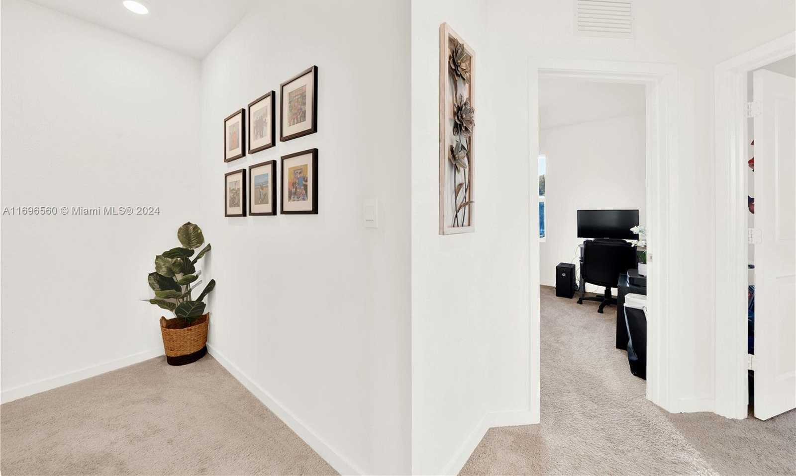 Small Image of 1707 SOUTH EAST 9TH TER, Homestead Number 28