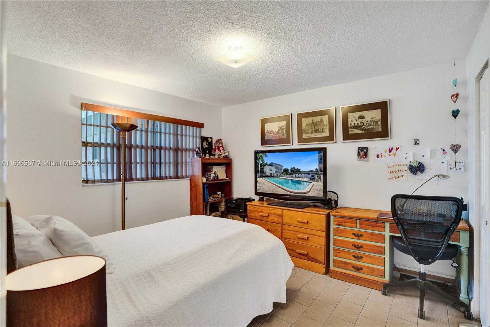 Small Image of 2498 SOUTH WEST 17TH AVE #4308, Miami Number 3