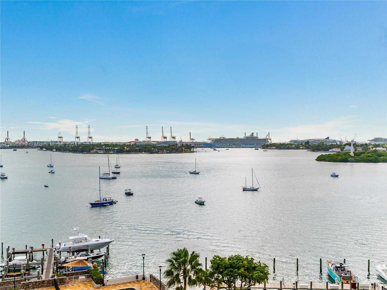 Small Image of 11 ISLAND AVE #1007, Miami Beach Number 18