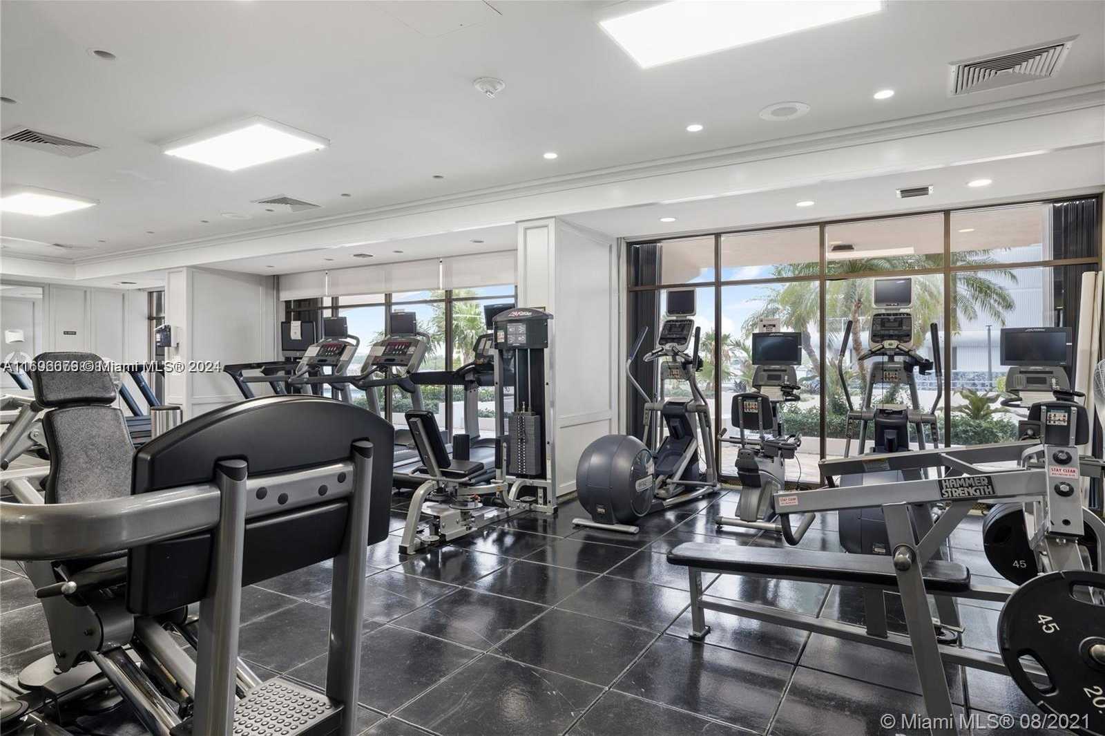 Small Image of 11 ISLAND AVE #1007, Miami Beach Number 21