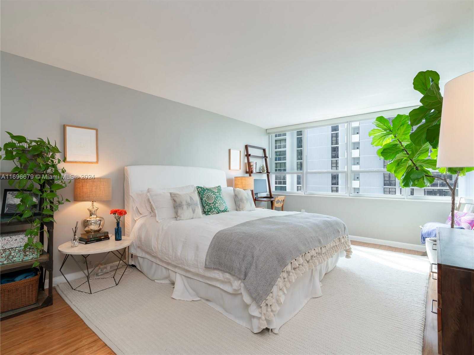 Small Image of 11 ISLAND AVE #1007, Miami Beach Number 9