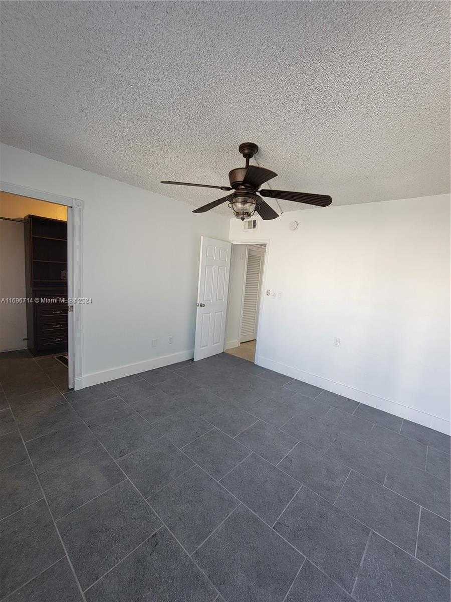 Small Image of 1100 ALTON RD #2E, Miami Beach Number 11