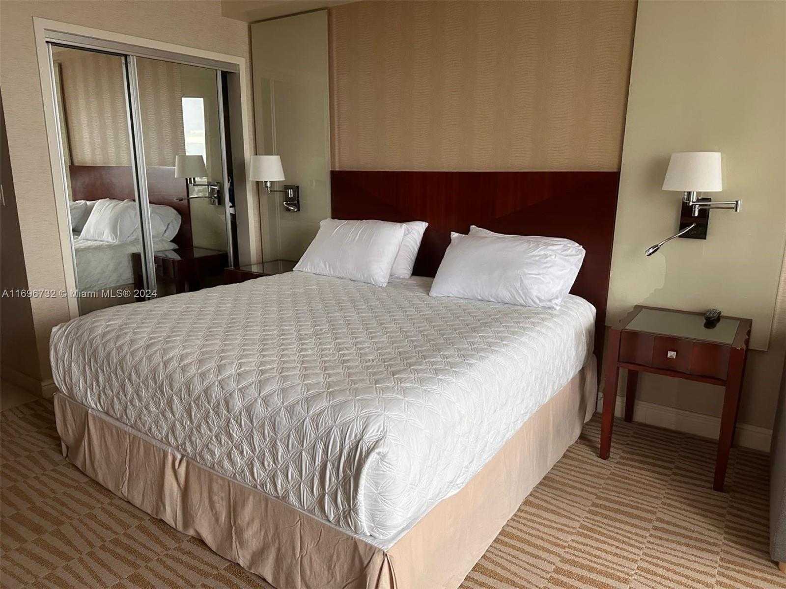 Small Image of 18001 COLLINS AVE #1204, Sunny Isles Beach Number 3