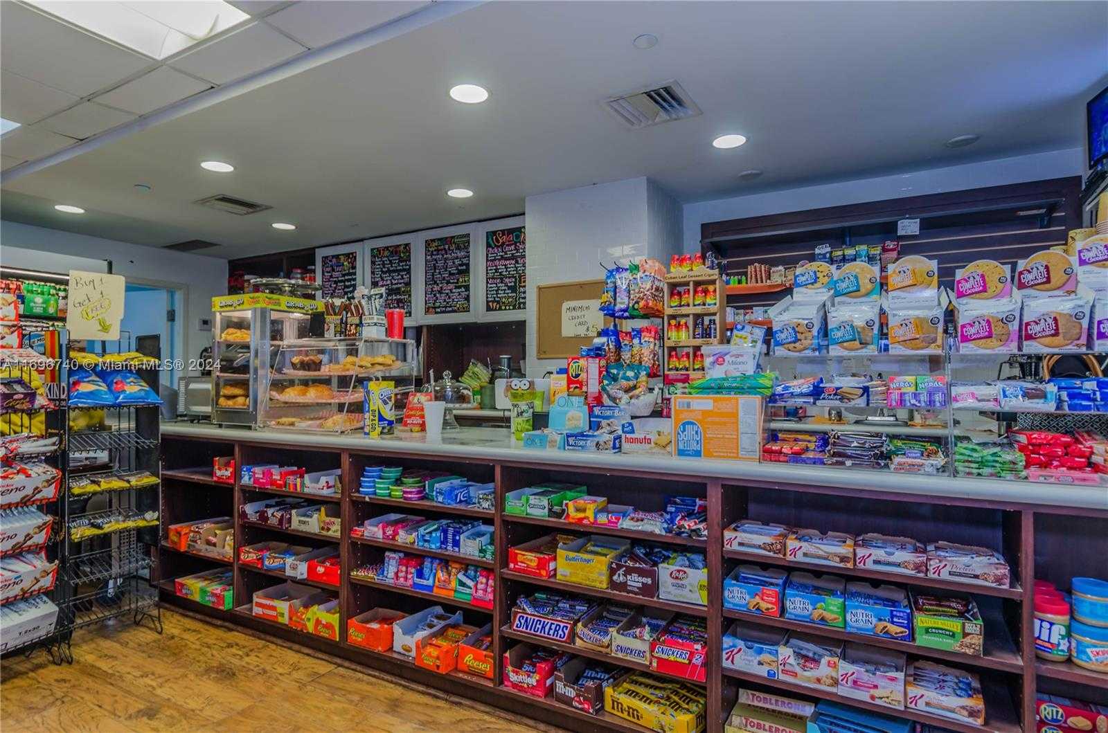Small Image of 1000 WEST AVE #1027, Miami Beach Number 22