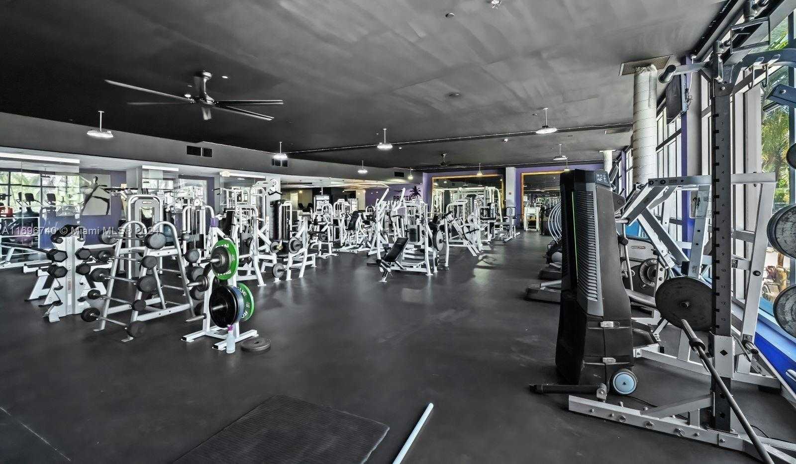 Small Image of 1000 WEST AVE #1027, Miami Beach Number 25