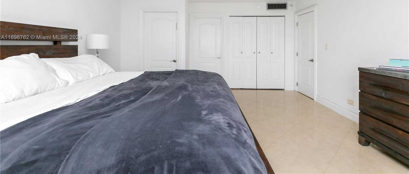 Small Image of 230 174TH ST #303, Sunny Isles Beach Number 10