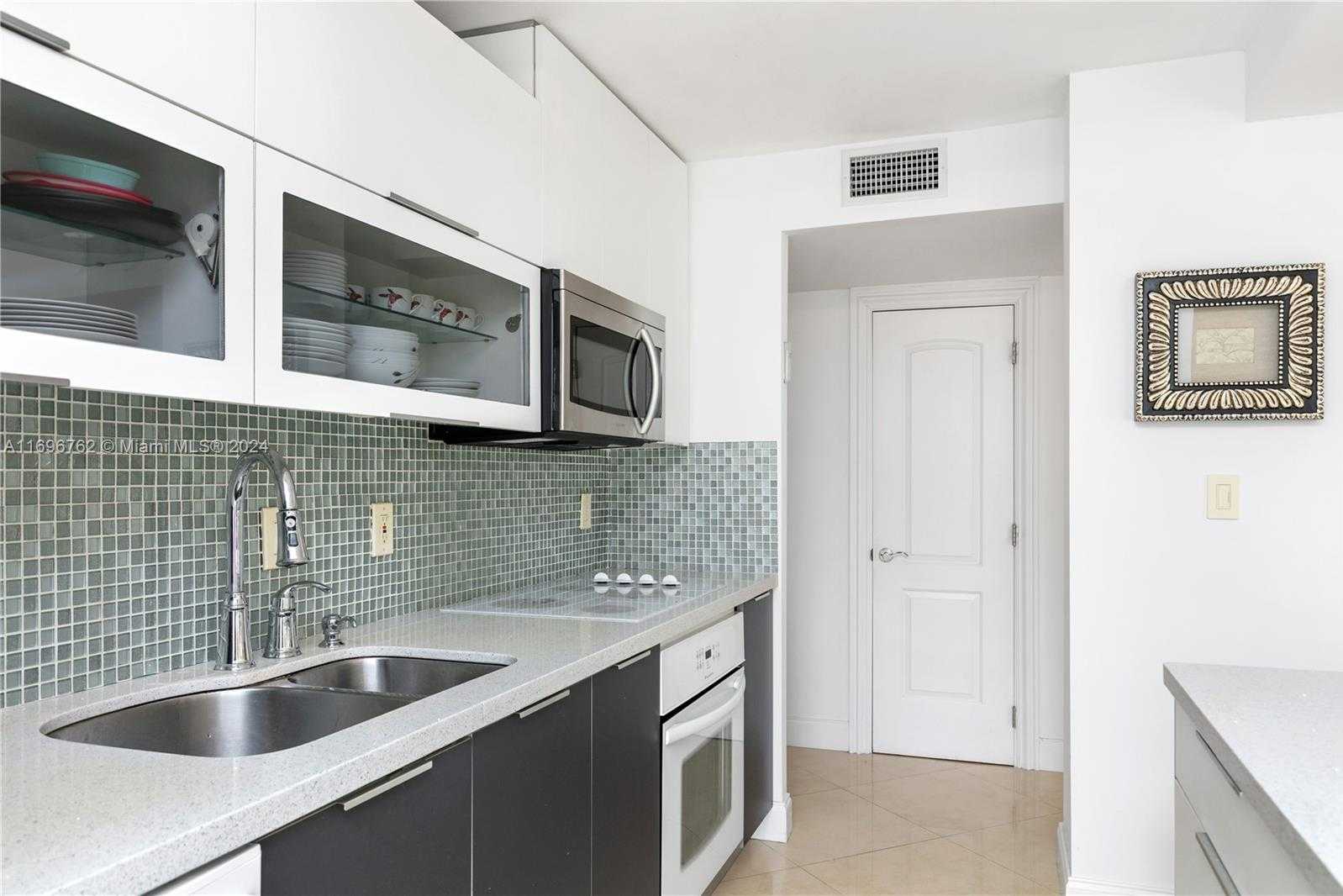 Small Image of 230 174TH ST #303, Sunny Isles Beach Number 28