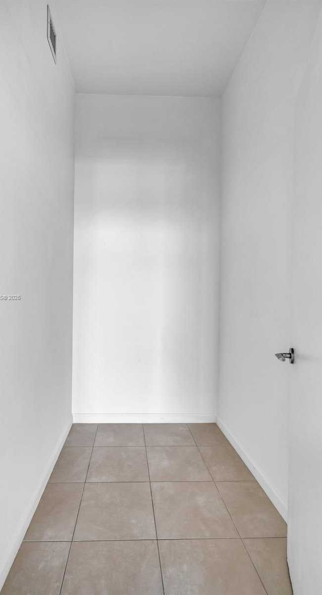Small Image of 7930 EAST DR #1107, North Bay Village Number 19