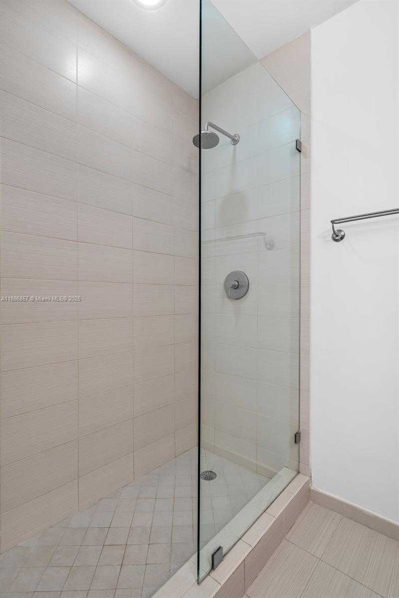 Small Image of 7930 EAST DR #1107, North Bay Village Number 26
