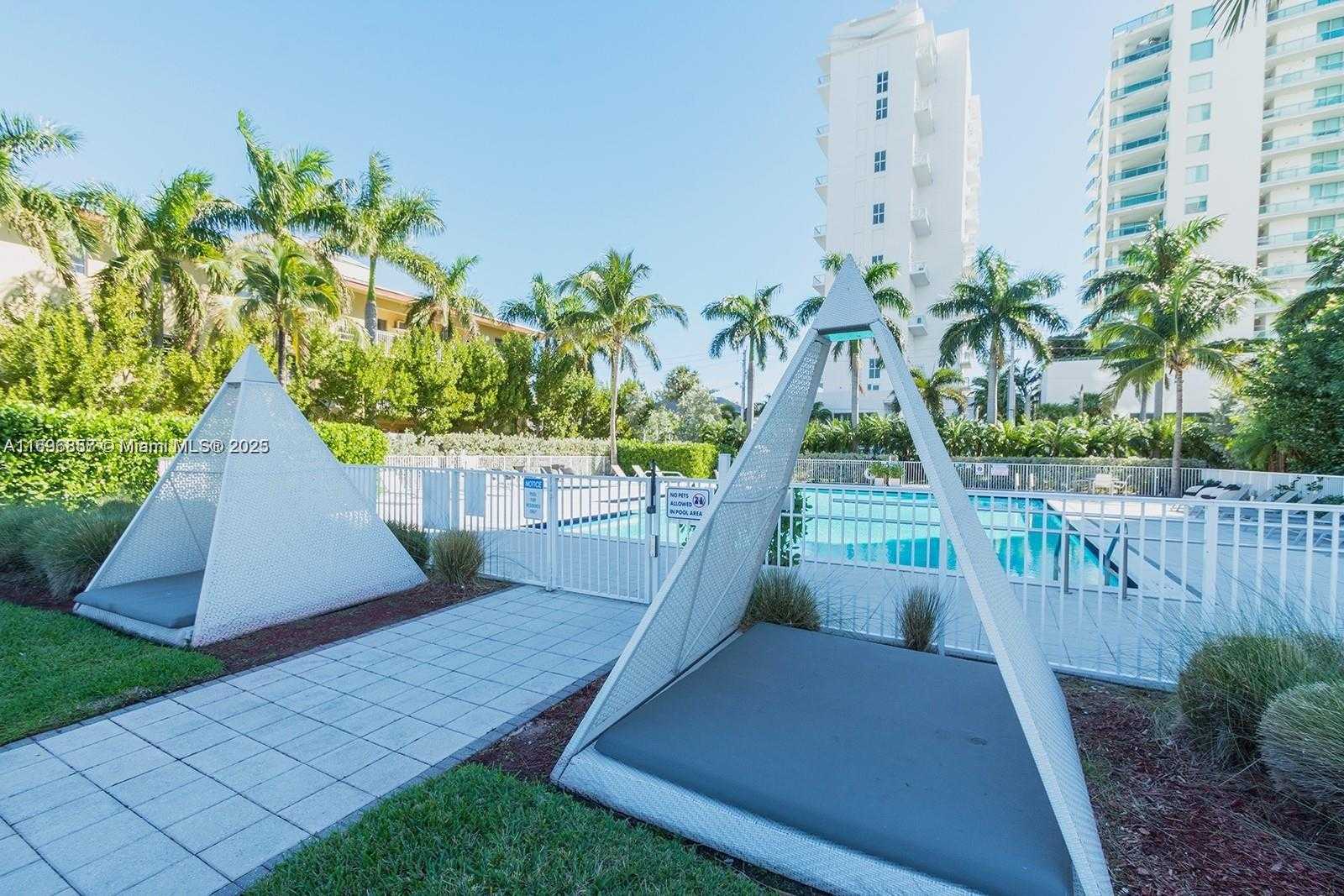 Small Image of 7930 EAST DR #1107, North Bay Village Number 45